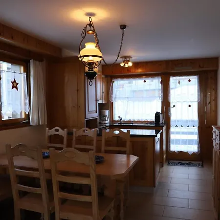 4 Valleys- Charming 6 People 150m From The Gondolas 南达